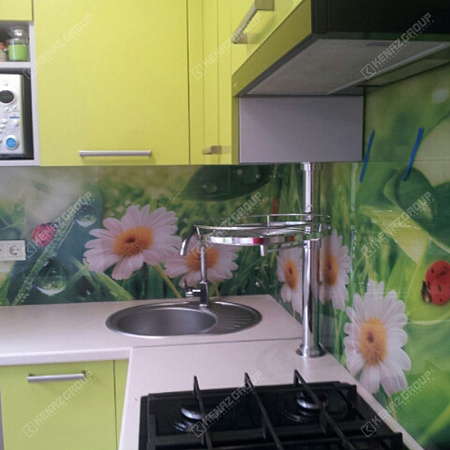 Фото - Скинали из стекла для желтой кухни  от KenazGroup.pro