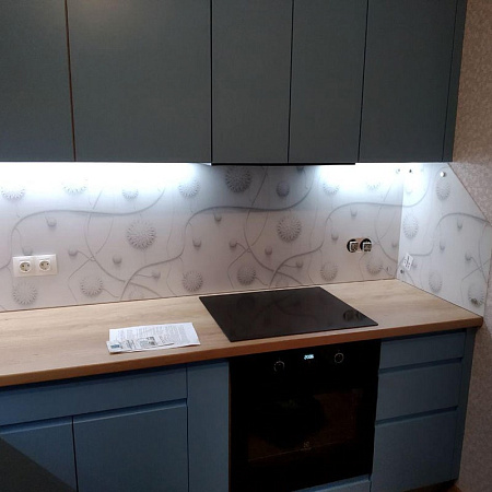 Фото - Скинали из прозрачного стекла  от KenazGroup.pro