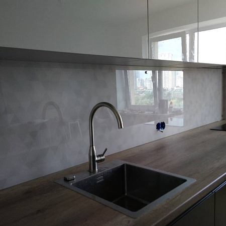 Фото - Скинали из стекла с абстрактным рисунком  от KenazGroup.pro