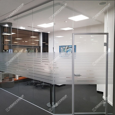 Фото - Перегородка с нанесением пескоструя  от KenazGroup.pro