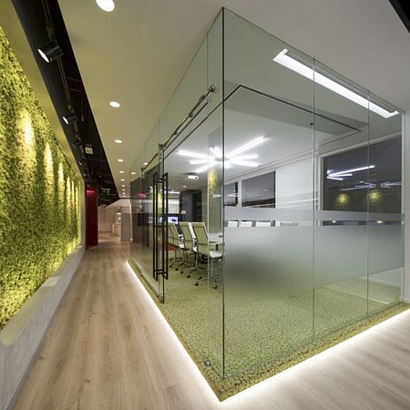 Фото - Зеркало в офисе от KenazGroup.pro