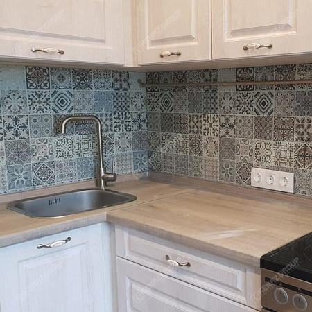 Фото - Скинали из стекла в кухню  от KenazGroup.pro