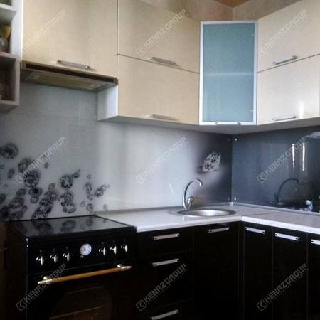 Фото - Скинали из осветленного стекла  от KenazGroup.pro