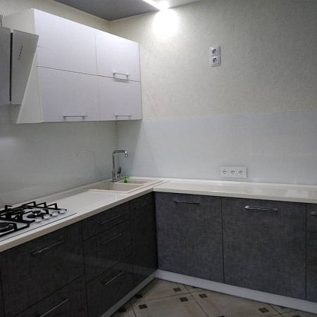 Фото - Скинали из стекла однотонное  от KenazGroup.pro