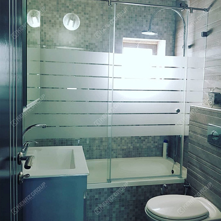 Фото - Душевая раздвижная шторка с рисунком от KenazGroup.pro