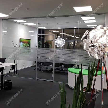 Фото - Перегородка с нанесением пескоструя  от KenazGroup.pro