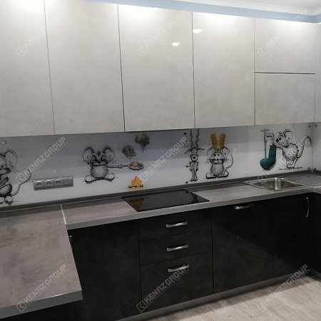 Фото - Скинали из стекла для черно-белой кухни  от KenazGroup.pro