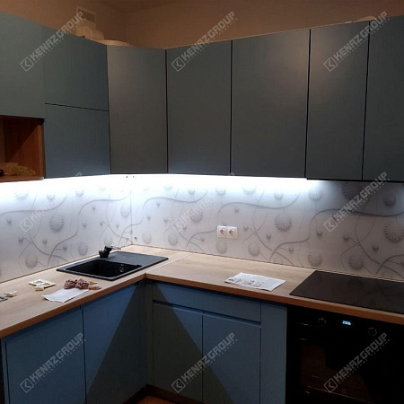 Фото - Скинали из прозрачного стекла  от KenazGroup.pro