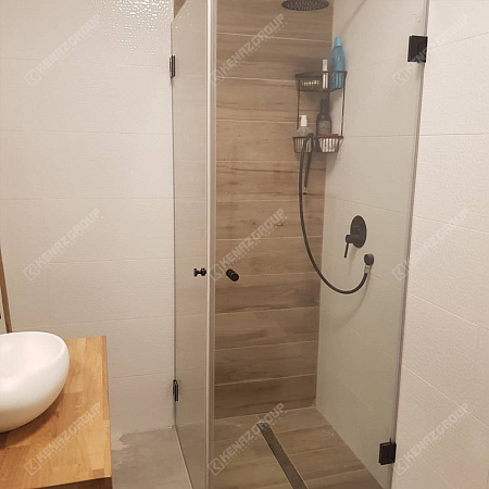 Фото - Душевая в угол в ванную комнату от KenazGroup.pro